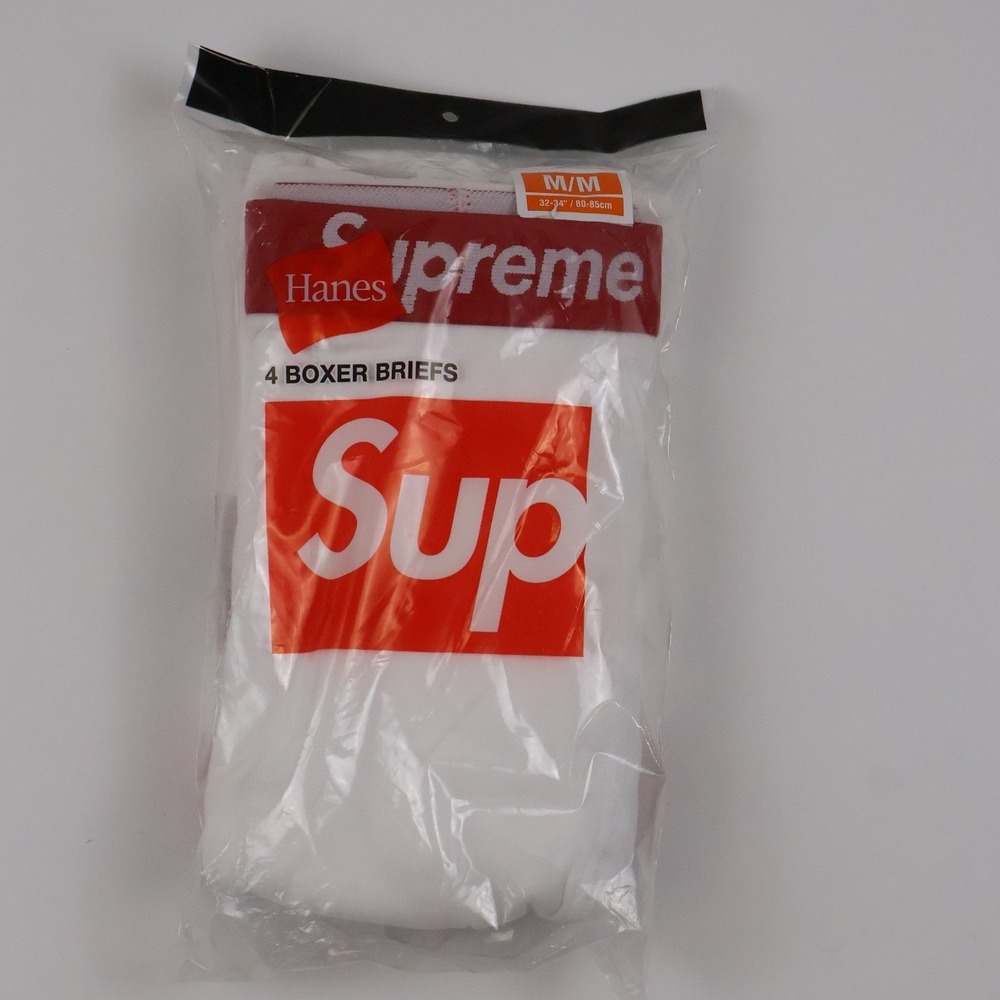 Supreme Hanes Boxer Briefs 4-Pack White Red Logo Size M Cotton NWT